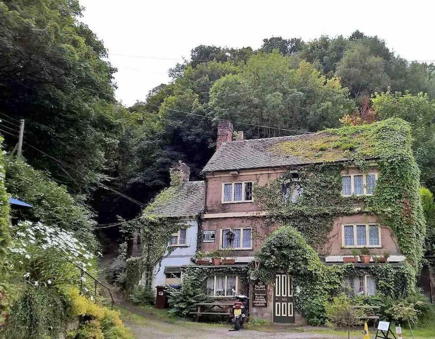 Woodbine Cottage-Part Of Alton Cottages Alton (Staffordshire) Exterior foto
